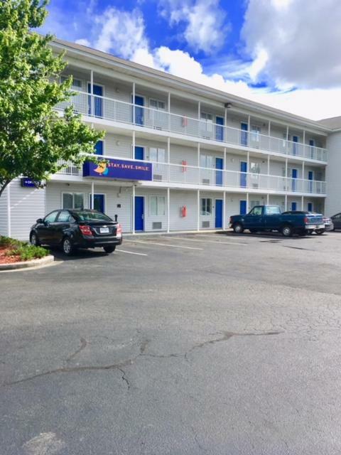 Intown Suites Extended Stay North Charleston Sc - Rivers Ave Kültér fotó